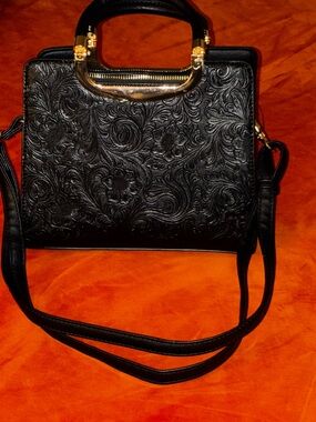 Elegant Black Floral Embossed Top-Handle Crossbody Bag